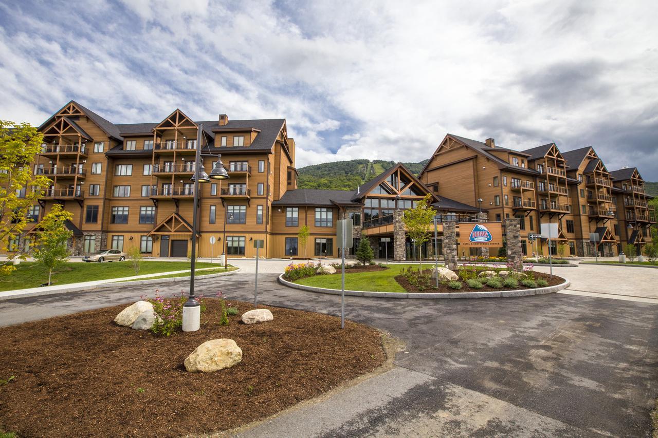 Burke Mountain Hotel And Conference Center ภายนอก รูปภาพ